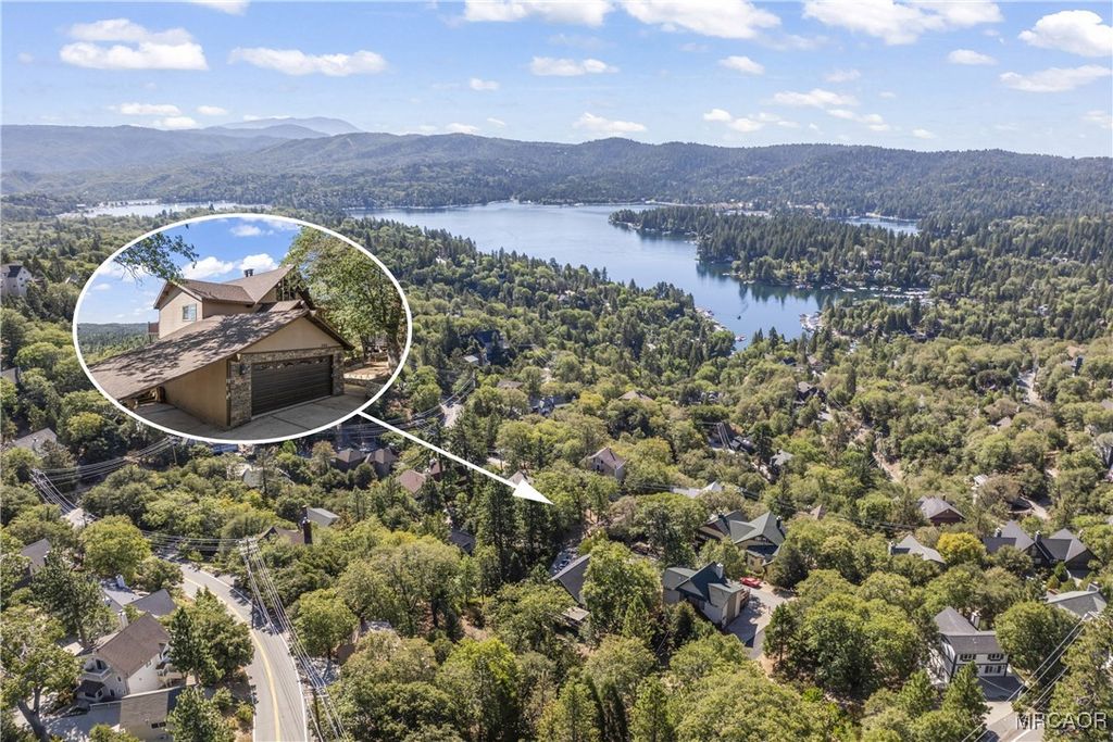 Photo of 1166 Nadelhorn Drive, Lake Arrowhead, CA 92352 (MLS # 32502887)