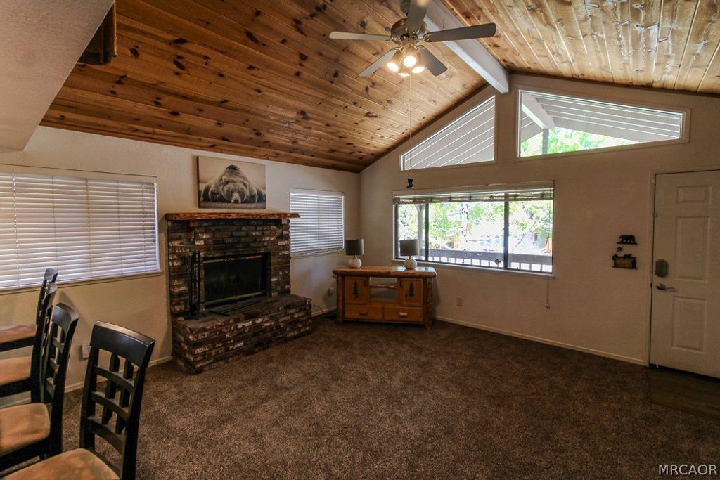 Photo of 494 Wabash Lane, Sugarloaf, CA 92386 (MLS # 32601102)