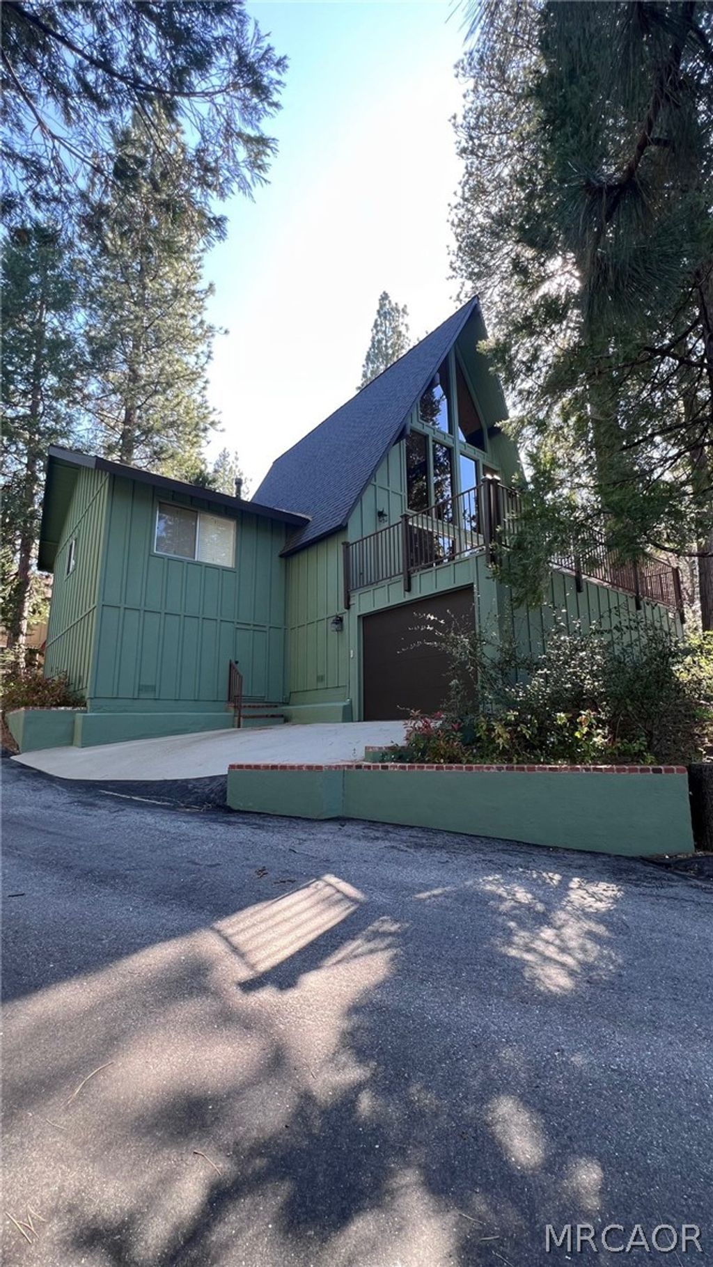 Photo of 180 Grass Valley Road #42, Blue Jay, CA 92317 (MLS # 32600733)
