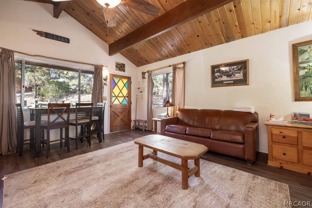 Photo of 926 Robinhood Boulevard, Big Bear City, CA 92314 (MLS # 32601960)