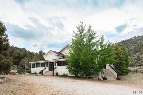 Photo of 2000 Baldwin Lake Road, Big Bear City, CA 92314 (MLS # 32501578)