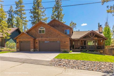 Photo of 41537 Mockingbird Drive, Big Bear Lake, CA 92315 (MLS # 32600336)