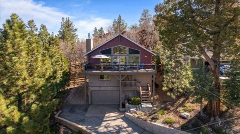 Photo of 1536 Wolf Road, Big Bear City, CA 92314 (MLS # 32600609)