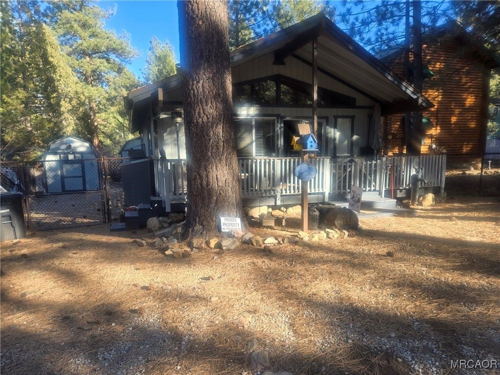 Photo of 1150 Pine Ridge Lane, Big Bear City, CA 92314 (MLS # 32600226)