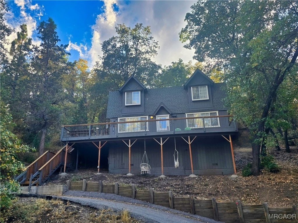 Photo of 1225 Minton Drive, Big Bear City, CA 92314 (MLS # 32502374)
