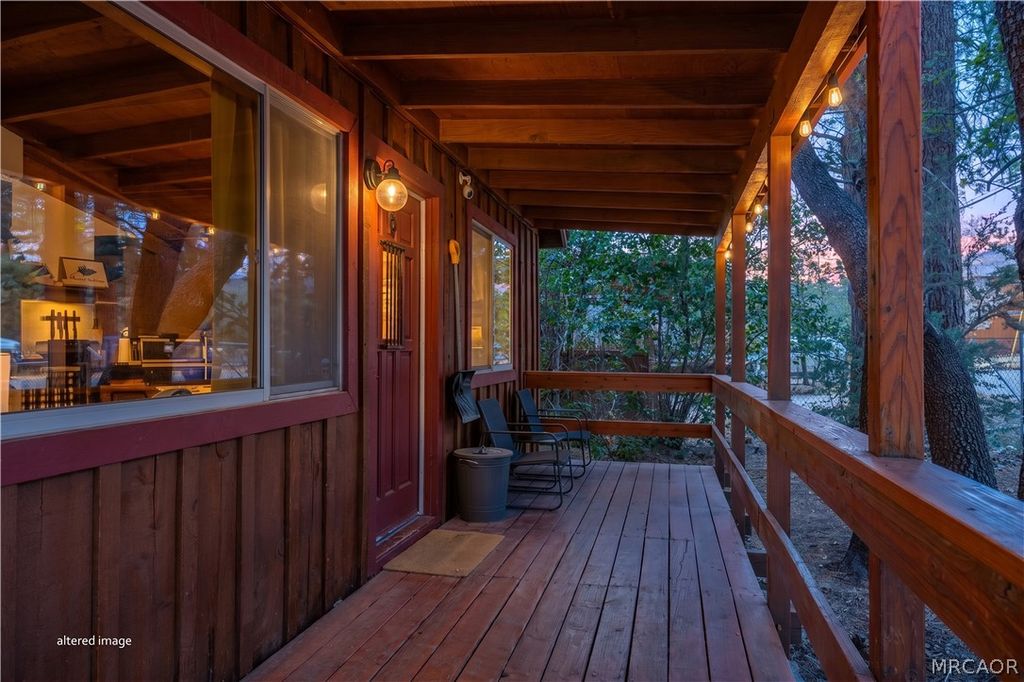 Photo of 451 Cedar Lane, Sugarloaf, CA 92386 (MLS # 32601103)