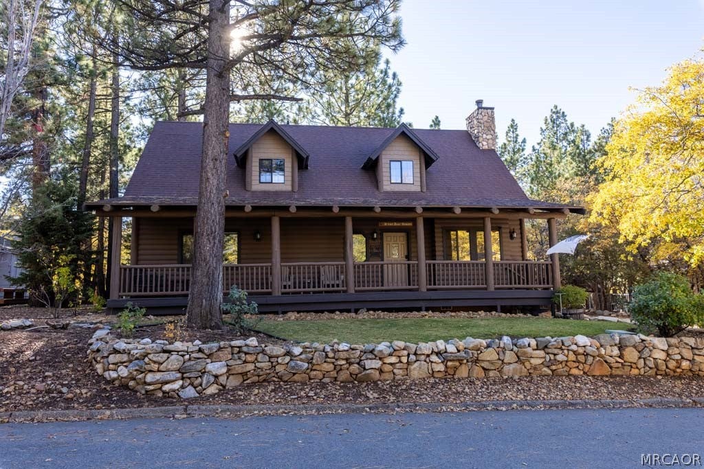 Photo of 1711 Cascade Road, Big Bear Lake, CA 92315 (MLS # 32602481)