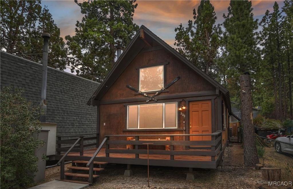 Photo of 220 E Angeles Boulevard, Big Bear City, CA 92314 (MLS # 32502868)