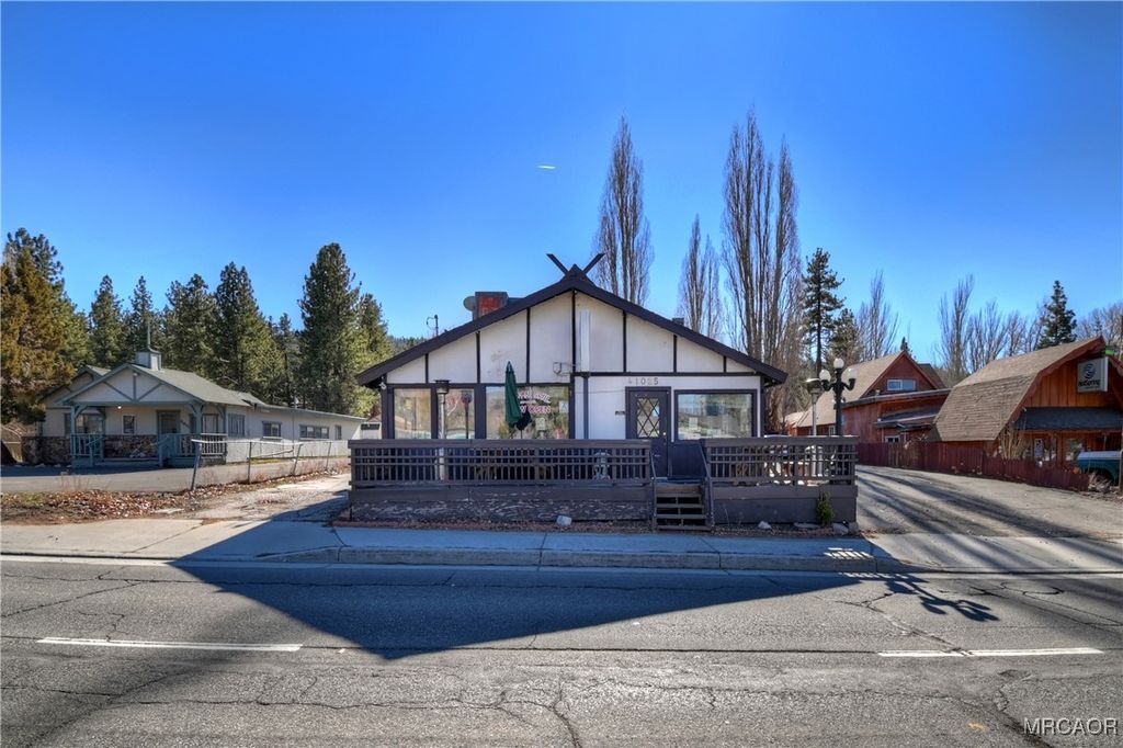Photo of 41025 Big Bear Boulevard, Big Bear Lake, CA 92315 (MLS # 32502766)