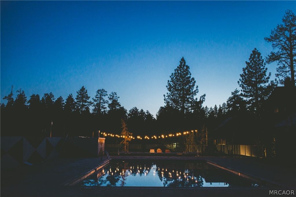 Photo of 214 Lagunita Lane, Big Bear Lake, CA 92315 (MLS # 32600359)