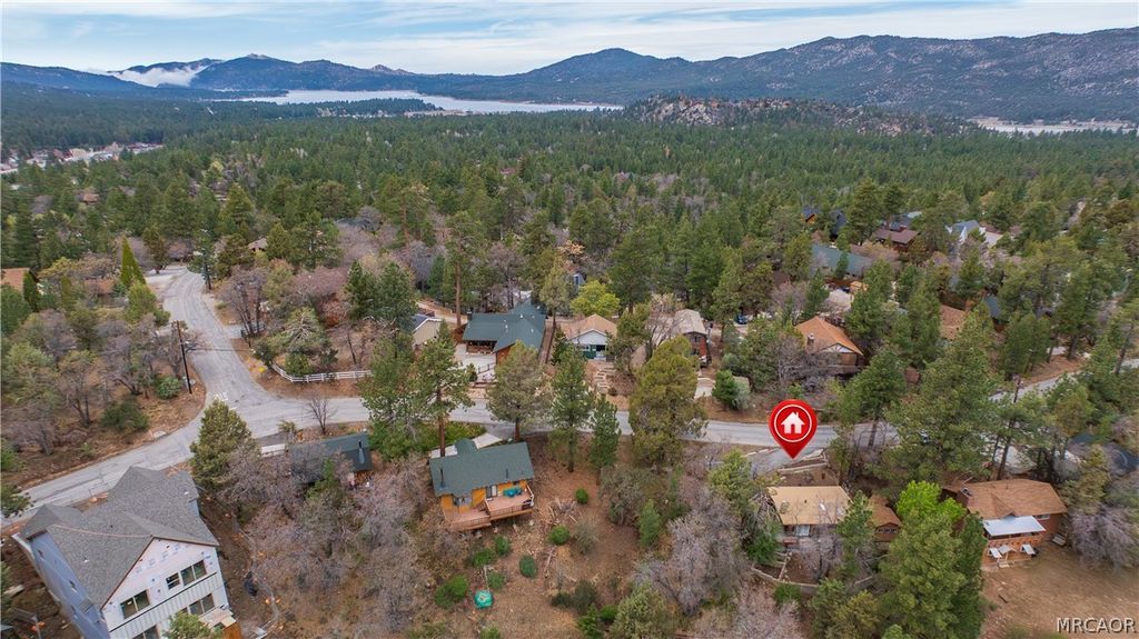 Photo of 746 Villa Grove Avenue, Big Bear City, CA 92314 (MLS # 32600622)