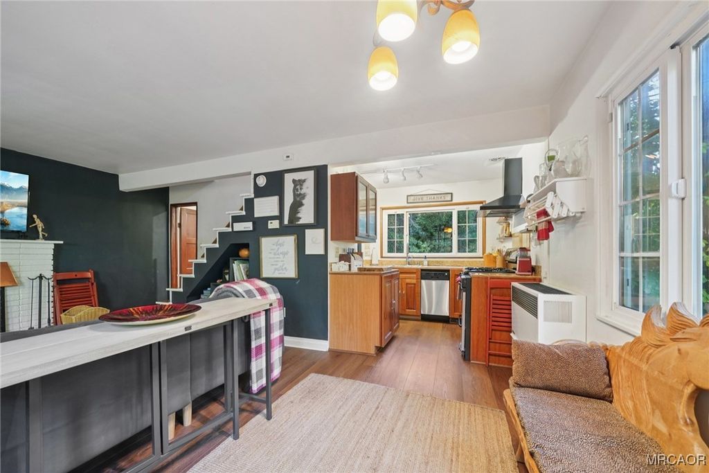 Photo of 814 Ivy Lane, Skyforest, CA 92385 (MLS # 32502479)