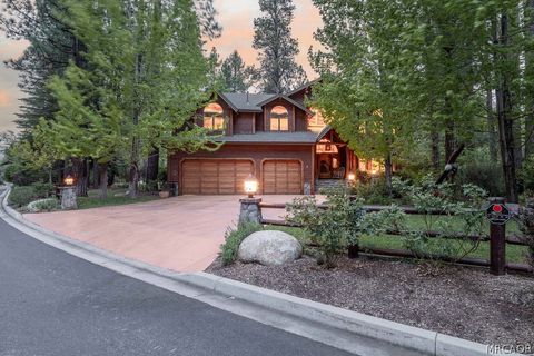 Photo of 41470 Stonebridge Road, Big Bear Lake, CA 92315 (MLS # 32601183)