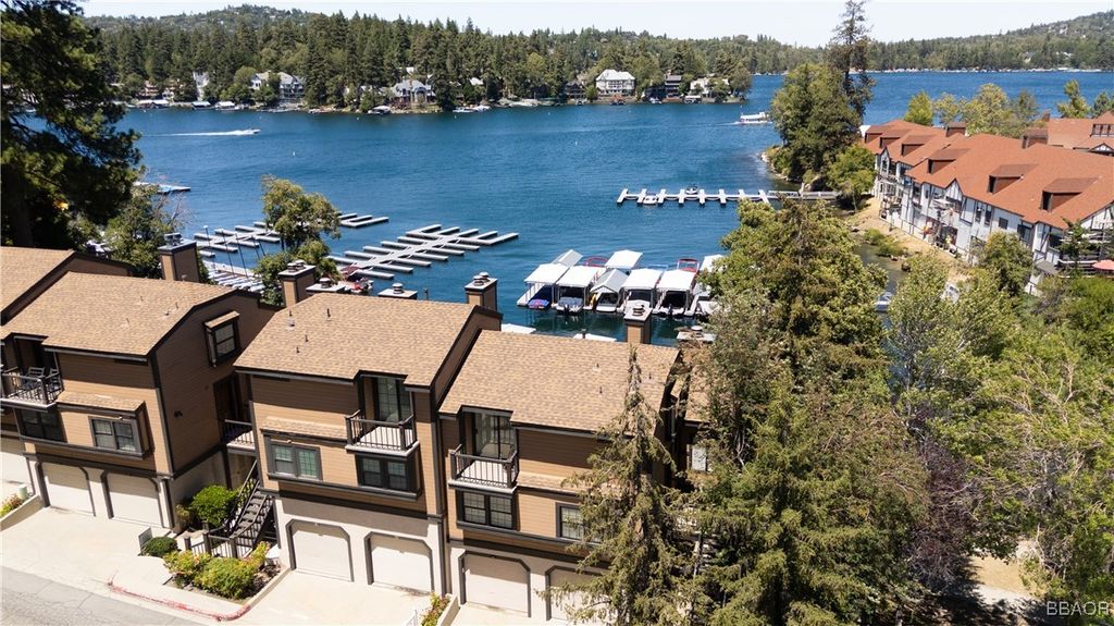 Photo of 7 Village #2, Lake Arrowhead, CA 92352 (MLS # 32501986)