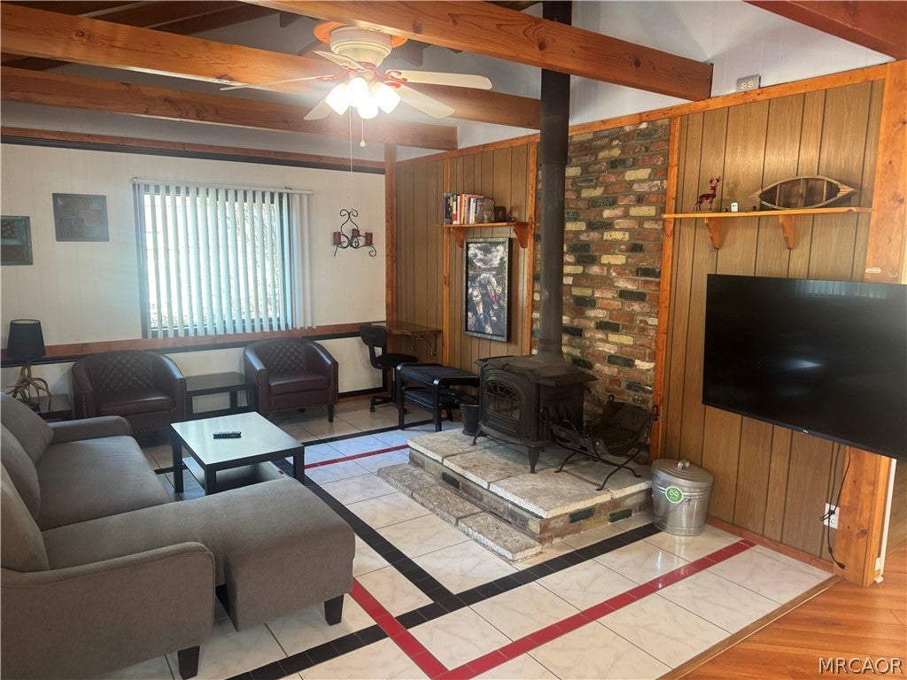 Photo of 43336 Sheephorn Road, Big Bear Lake, CA 92315 (MLS # 32602397)