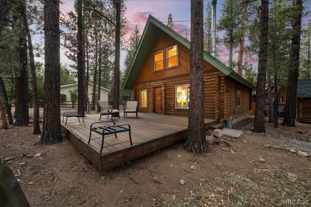 Photo of 2309 Manzanita Lane, Big Bear City, CA 92314 (MLS # 32601357)