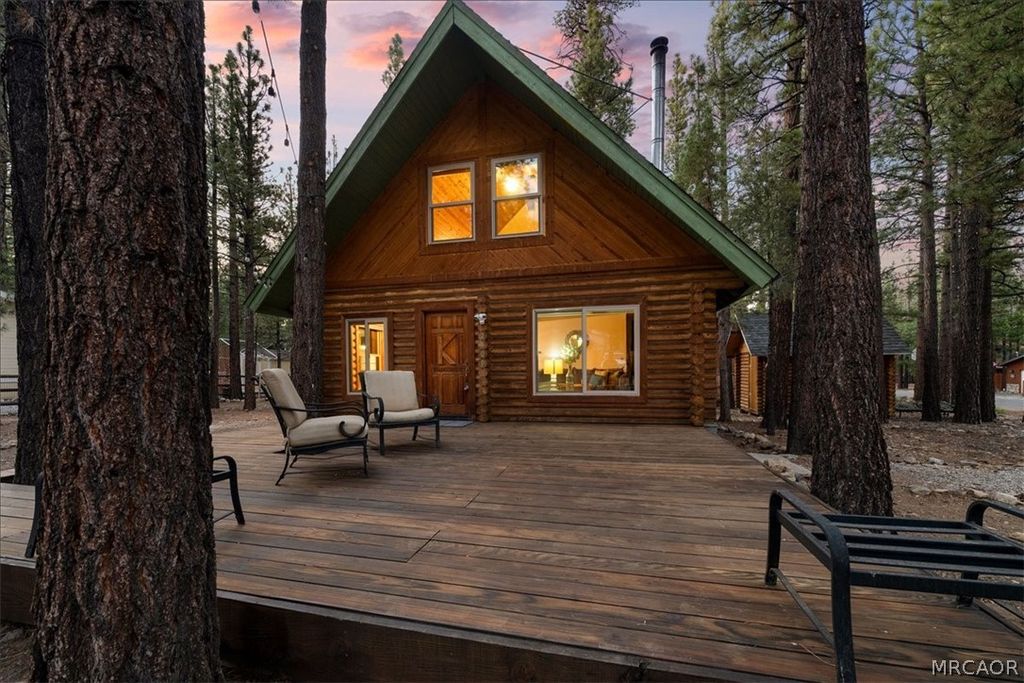Photo of 2309 Manzanita Lane, Big Bear City, CA 92314 (MLS # 32601357)