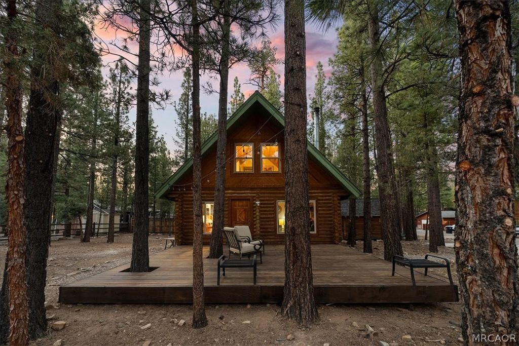 Photo of 2309 Manzanita Lane, Big Bear City, CA 92314 (MLS # 32601357)