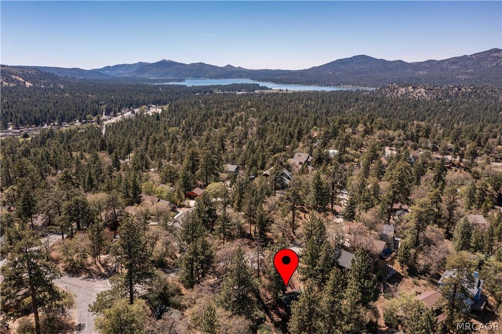 Photo of 710 Villa Grove Avenue, Big Bear City, CA 92314 (MLS # 32601222)