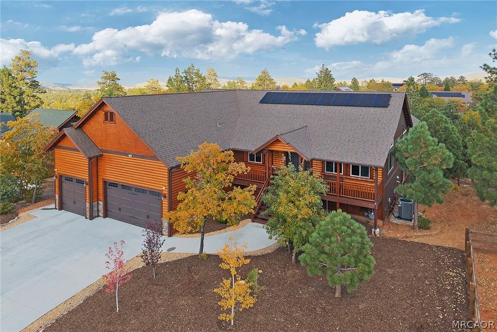 Photo of 1658 Tuolumne Road, Big Bear City, CA 92314 (MLS # 32600822)