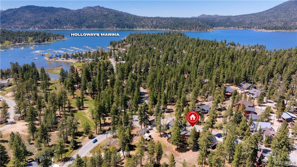 Photo of 39945 Trail Of The Whispering Pines Road, Big Bear Lake, CA 92315 (MLS # 32600929)