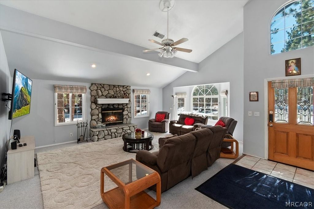 Photo of 737 E Mountain View Blvd, Big Bear City, CA 92314 (MLS # 32600338)