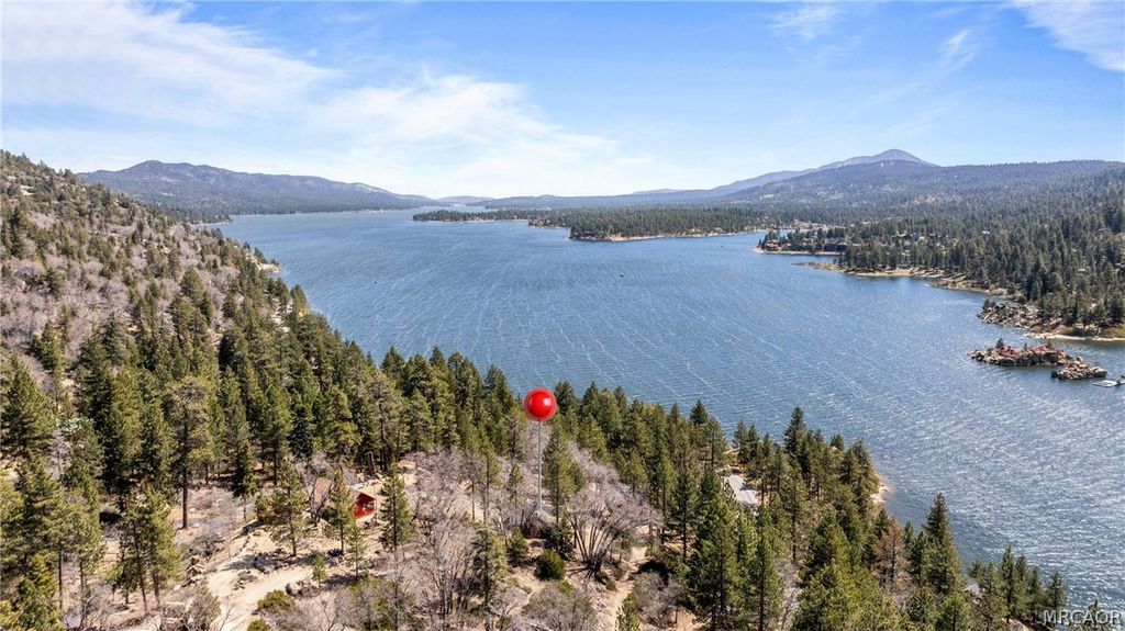 Photo of 260 Nolan Trail, Fawnskin, CA 92333 (MLS # 32600663)