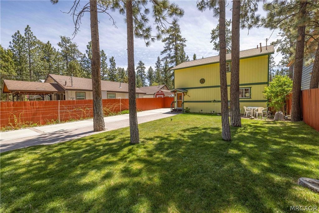 Photo of 604 E Meadow Lane, Big Bear City, CA 92314 (MLS # 32600940)