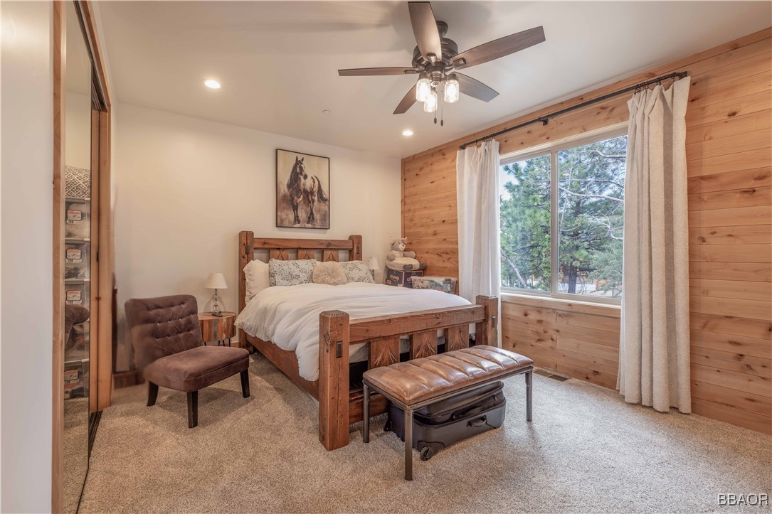 Big Bear City, California, 92314, United States, ,4 BathroomsBathrooms,Residential,Active,1839769