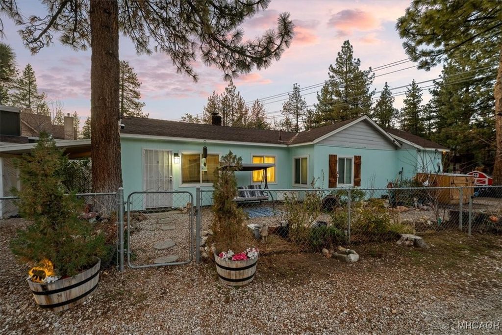 Photo of 300 W North Shore Drive, Big Bear City, CA 92314 (MLS # 32600098)