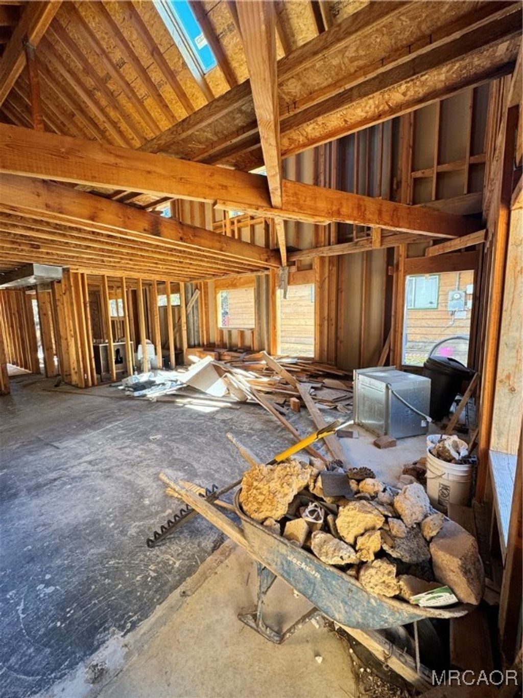 Photo of 589 Pine Lane, Sugarloaf, CA 92386 (MLS # 32502714)