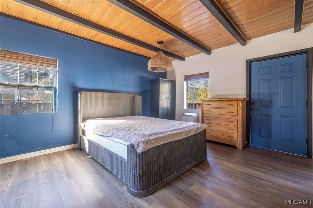 Photo of 39217 Big Bear Boulevard, Big Bear Lake, CA 92315 (MLS # 32502621)