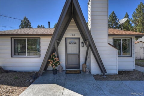 Photo of 753 Elysian Boulevard, Big Bear City, CA 92314 (MLS # 32602267)
