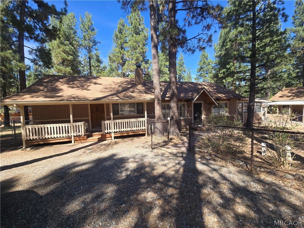 Photo of 2013 Cedar Lane, Big Bear City, CA 92314 (MLS # 32600611)