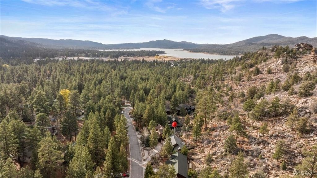 Photo of 42600 Gold Rush Drive, Big Bear Lake, CA 92315 (MLS # 32502586)