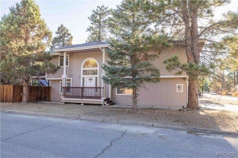 Photo of 444 Elysian Boulevard, Big Bear City, CA 92314 (MLS # 32601959)