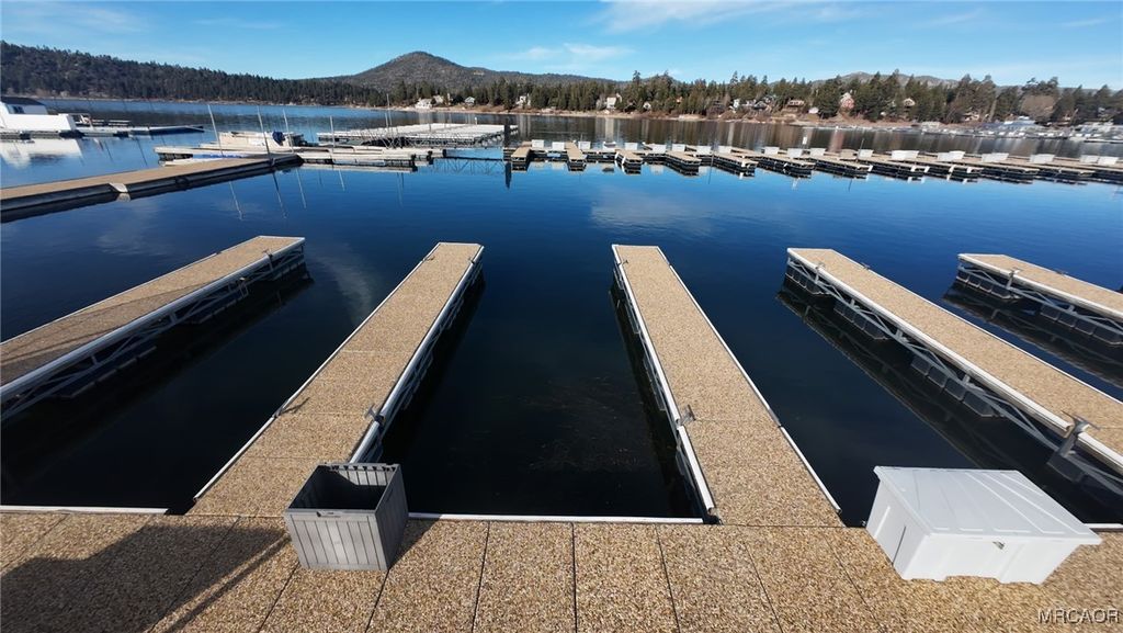 Photo of 603 Landlock Landing Road M2-04 Rd #M204, Big Bear Lake, CA 92315 (MLS # 32600127)