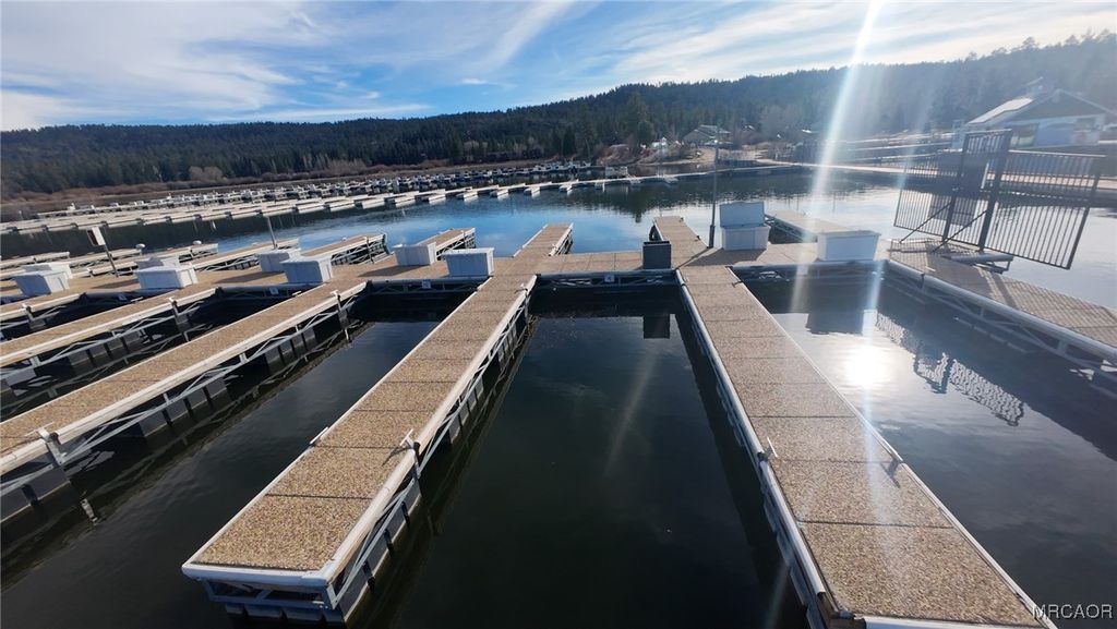 Photo of 603 Landlock Landing Road M2-04 Rd #M204, Big Bear Lake, CA 92315 (MLS # 32600127)