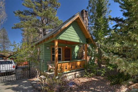 Photo of 593 Lynn Road, Big Bear City, CA 92314 (MLS # 32600774)