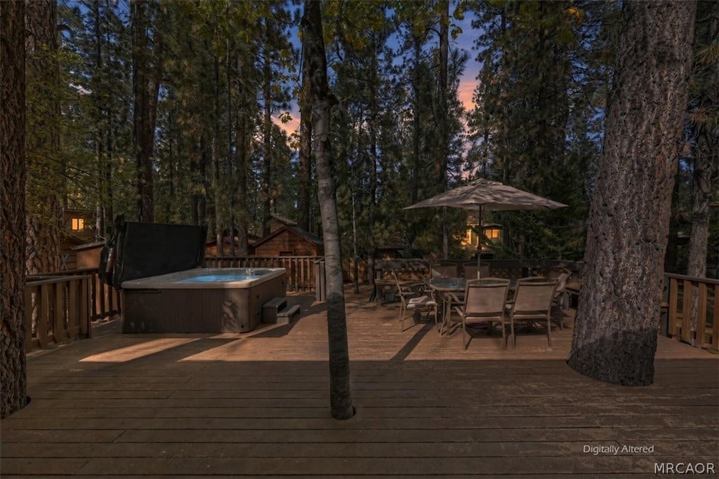 Photo of 41632 Comstock Lane, Big Bear Lake, CA 92315 (MLS # 32602421)
