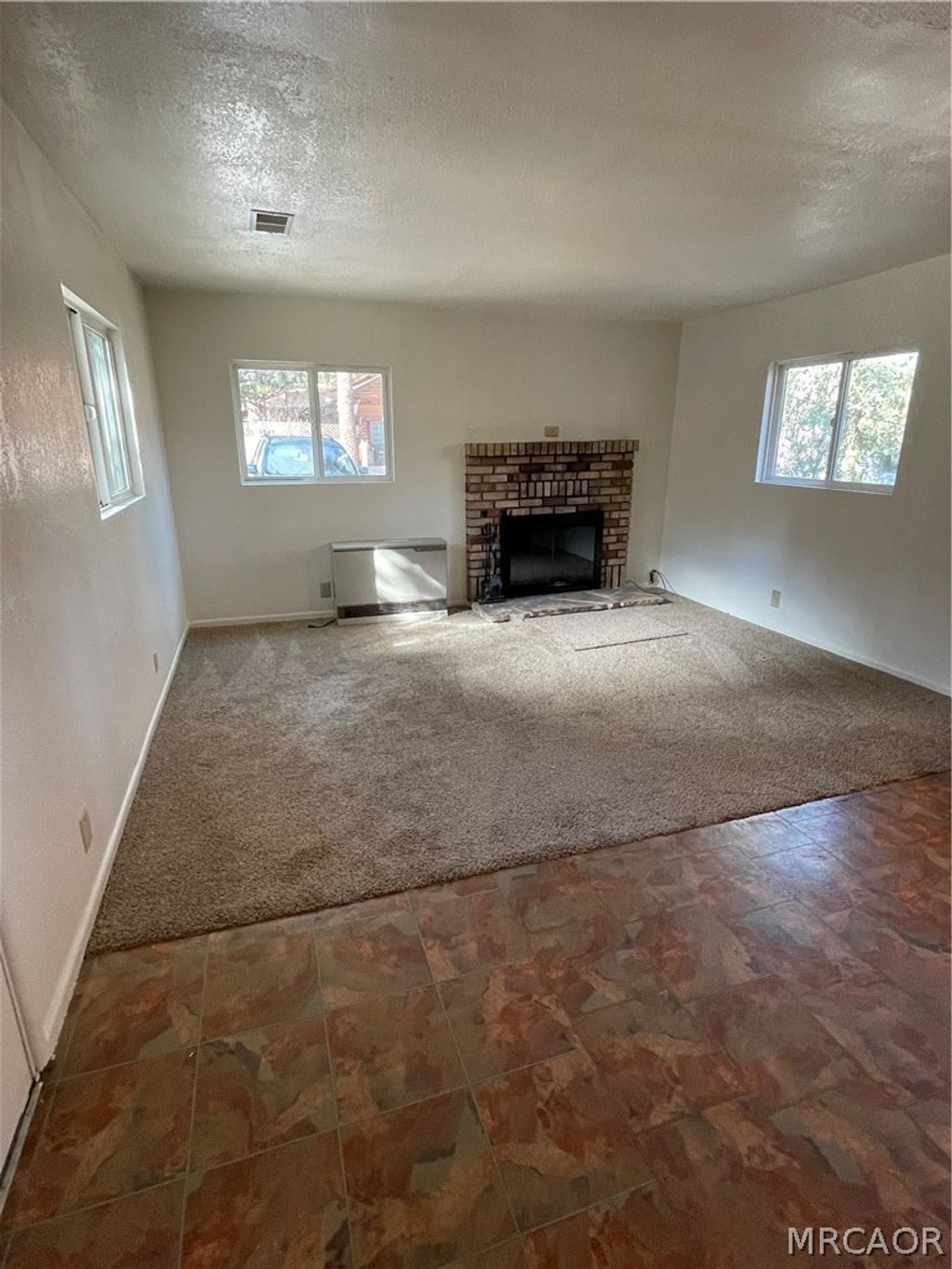 Photo of 177 Cedar Lane, Sugarloaf, CA 92386 (MLS # 32600289)