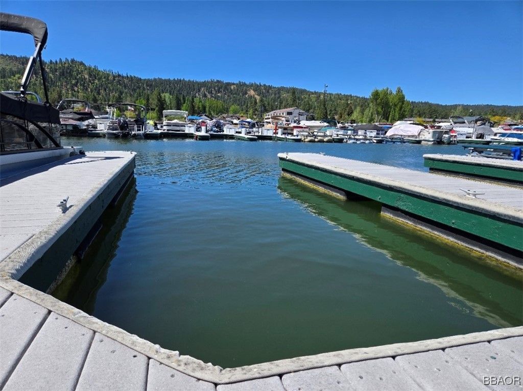 Photo of 400 Pine Knot Boulevard #C-35, Big Bear Lake, CA 92315 (MLS # 32502133)