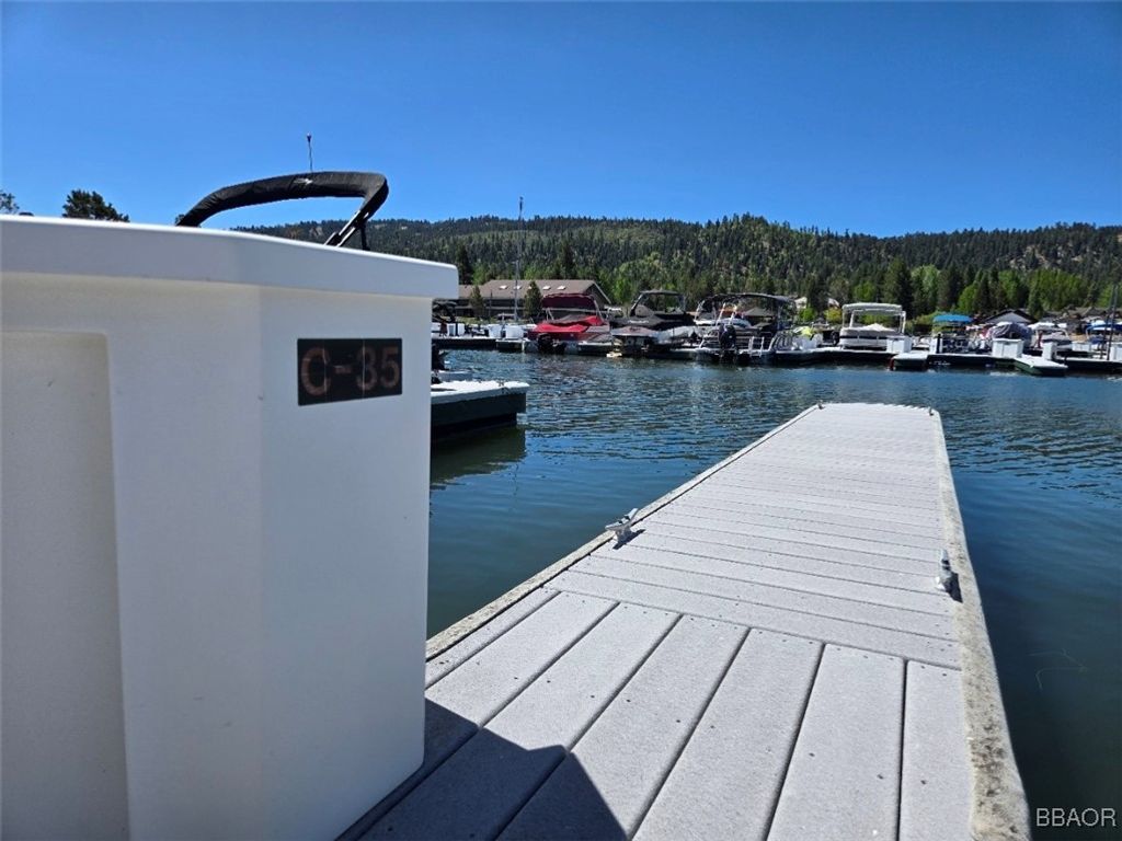 Photo of 400 Pine Knot Boulevard #C-35, Big Bear Lake, CA 92315 (MLS # 32502133)