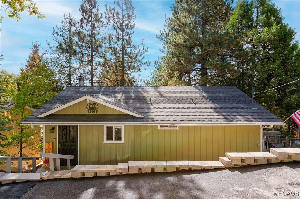 Photo of 31117 All View Drive, Running Springs, CA 92382 (MLS # 32502463)
