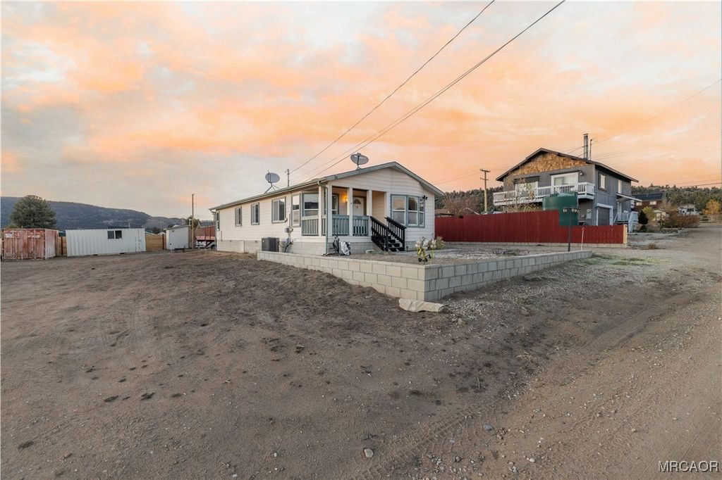 Photo of 1818 Pond Drive, Big Bear City, CA 92314 (MLS # 32502638)