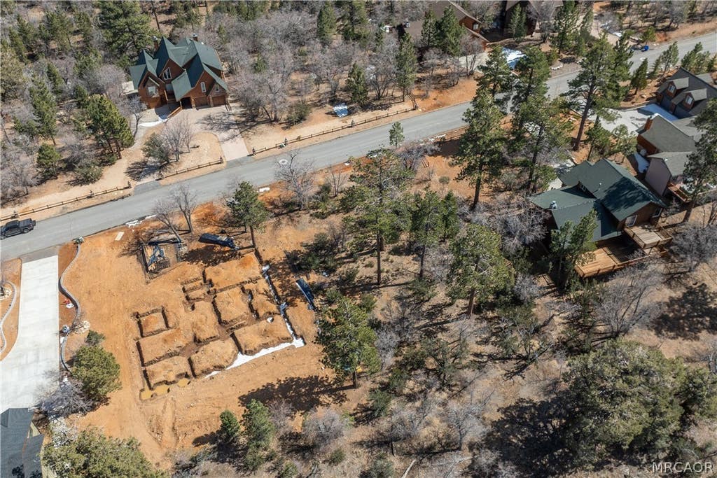 Photo of 1603 Angels Camp Road, Big Bear City, CA 92314 (MLS # 32600457)