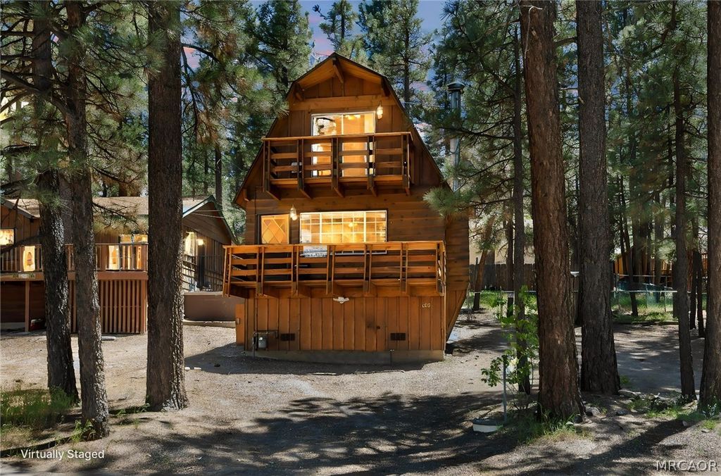 Photo of 626 W Aeroplane Boulevard, Big Bear City, CA 92314 (MLS # 32601537)