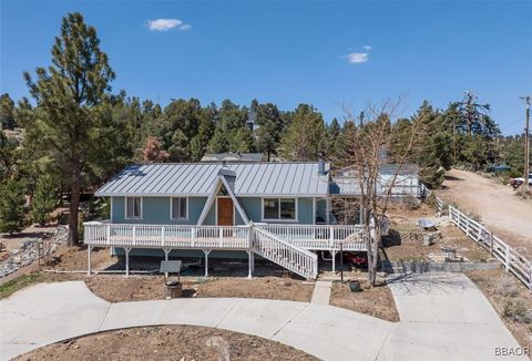 Photo of 46436 Pioneertown Road, Big Bear City, CA 92314 (MLS # 32500976)