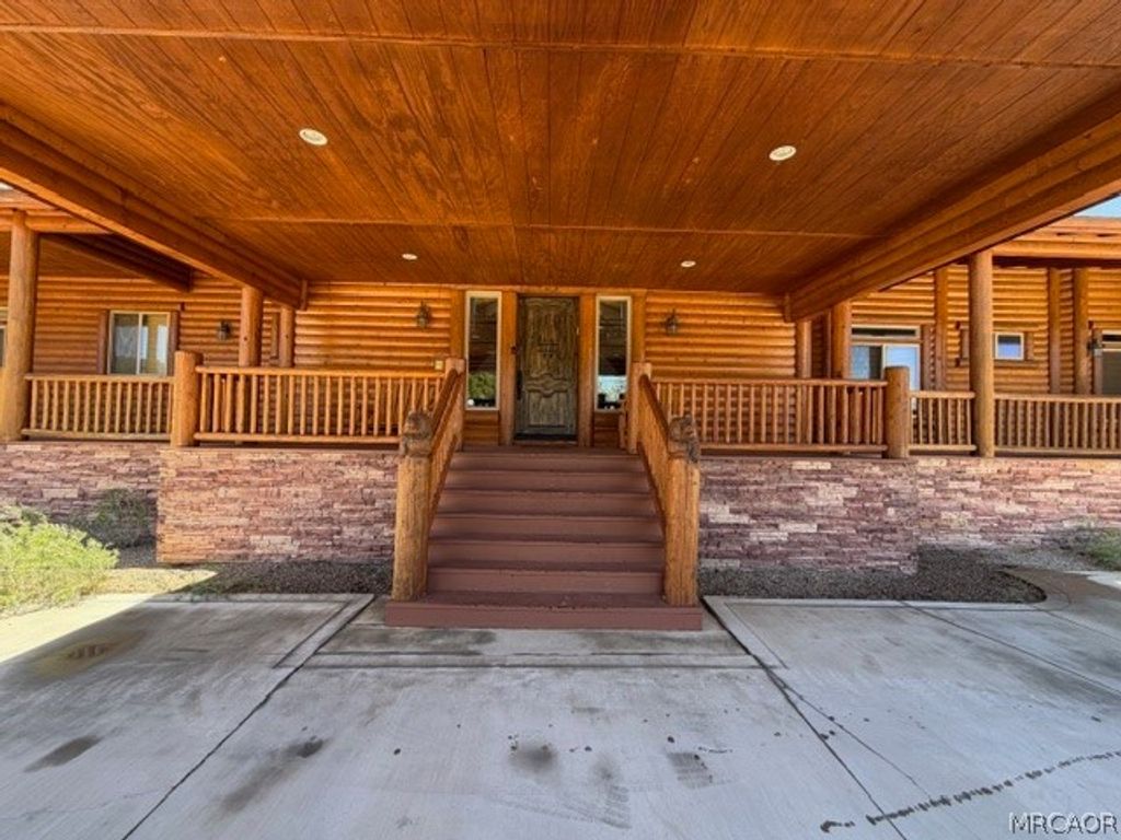 Photo of 1099 Heritage Trail, Big Bear City, CA 92314 (MLS # 32600924)