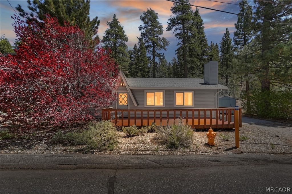 Photo of 1099 Canyon Road, Fawnskin, CA 92333 (MLS # 32600893)